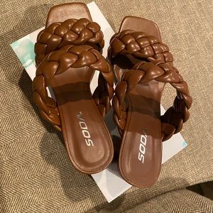 Soda braided heels.